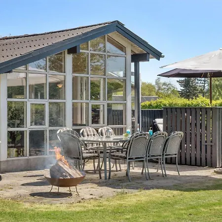 Aleksa - 400m From The Sea In Funen By Interhome Holiday home Otterup