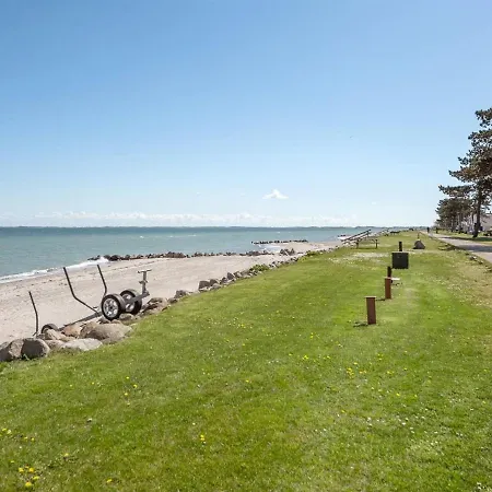 Holiday home Aleksa - 400m From The Sea In Funen By Interhome