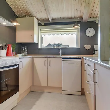 Aleksa - 400m From The Sea By Interhome * אוטרופ